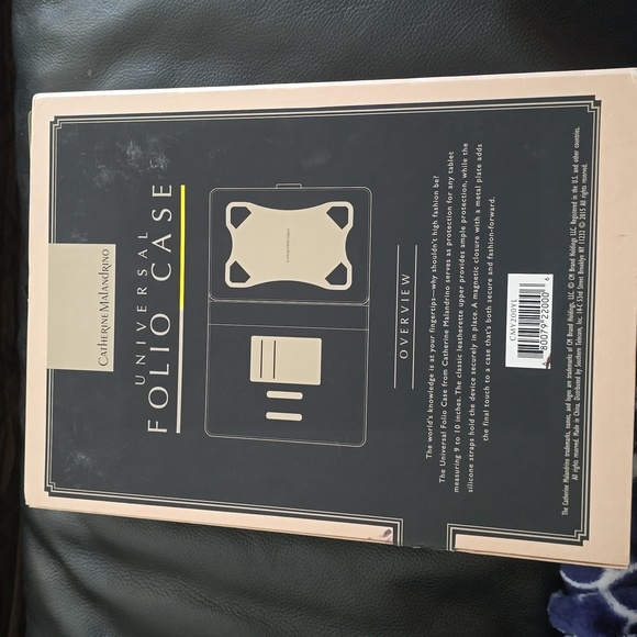 Catherine Malandrino Folio Case for 9"- 10" Tablet in Yellow - Picture 2 of 4